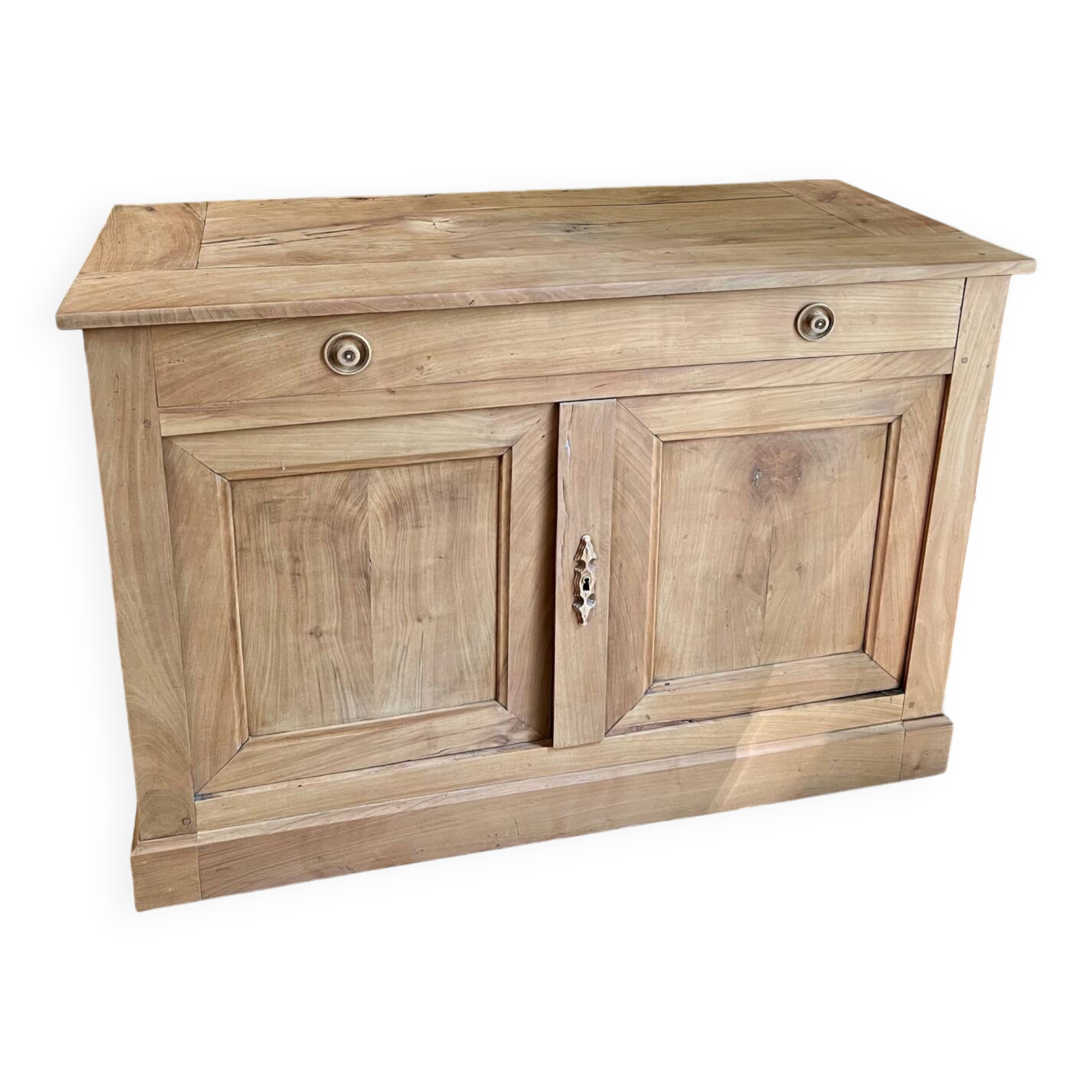Solid wood sideboard