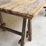 Àncienne table d’atelier sur tréteaux