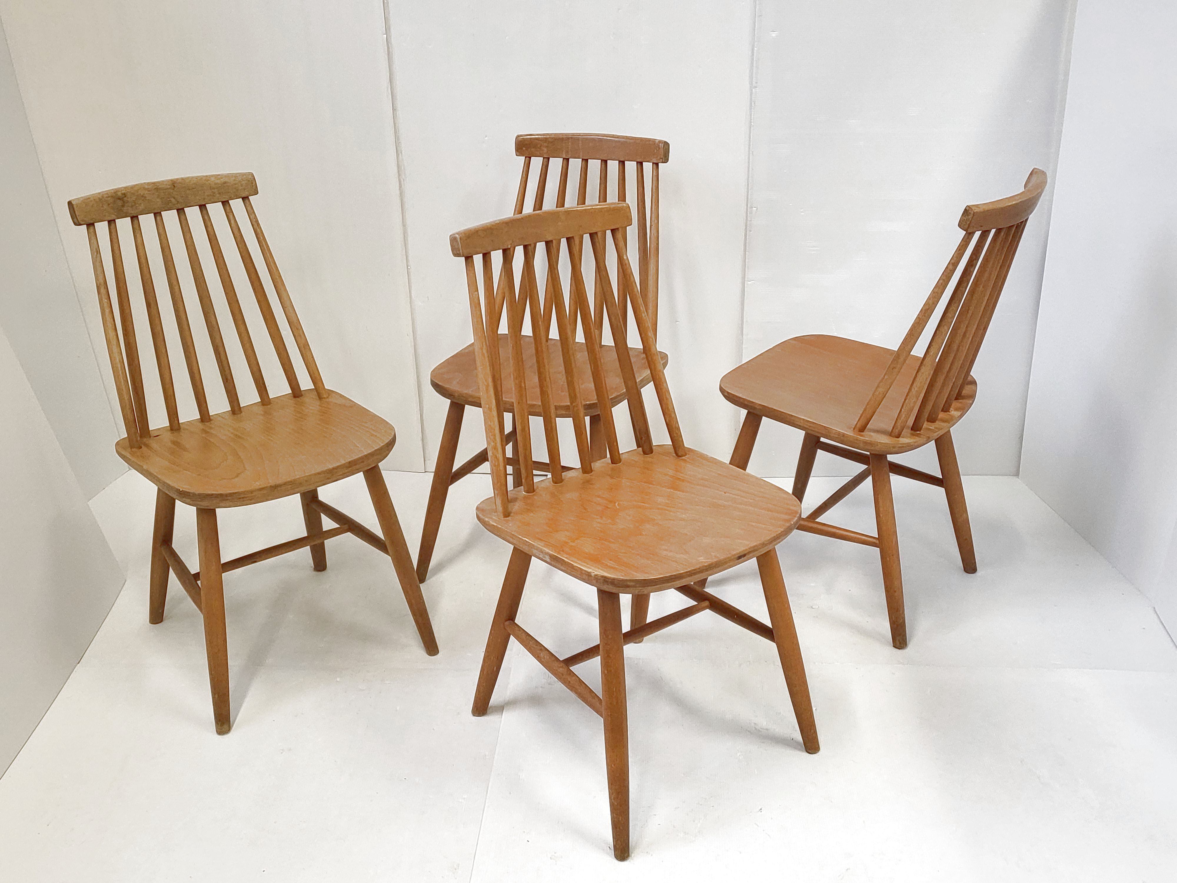 Suite of 4 vintage Scandinavian chairs 1960