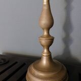 Table lamp with frosted glass tulip