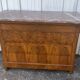 Commode Louis-Philippe en ronce de noyer avec marbre rosé – XIXe siècle