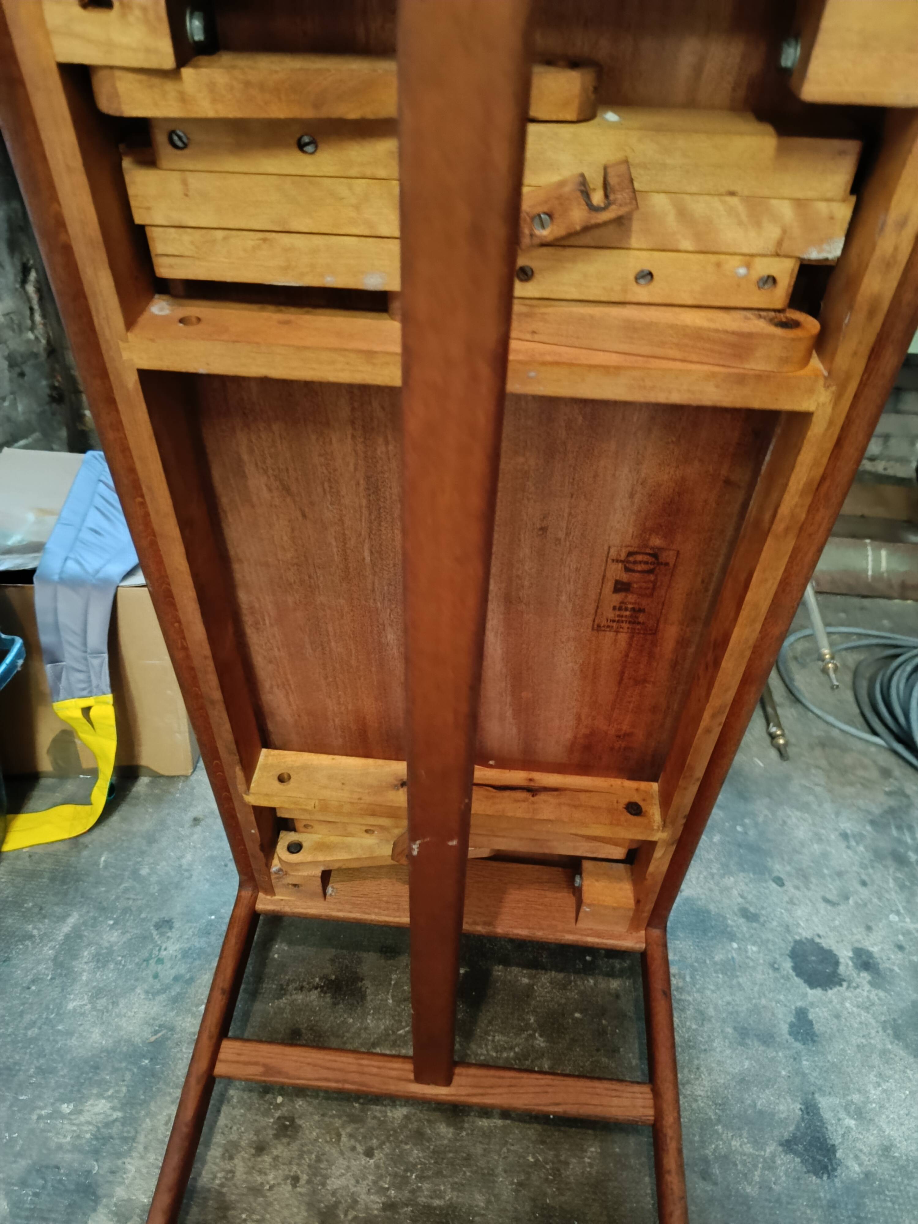 Extensible table tingstroms model sesam.