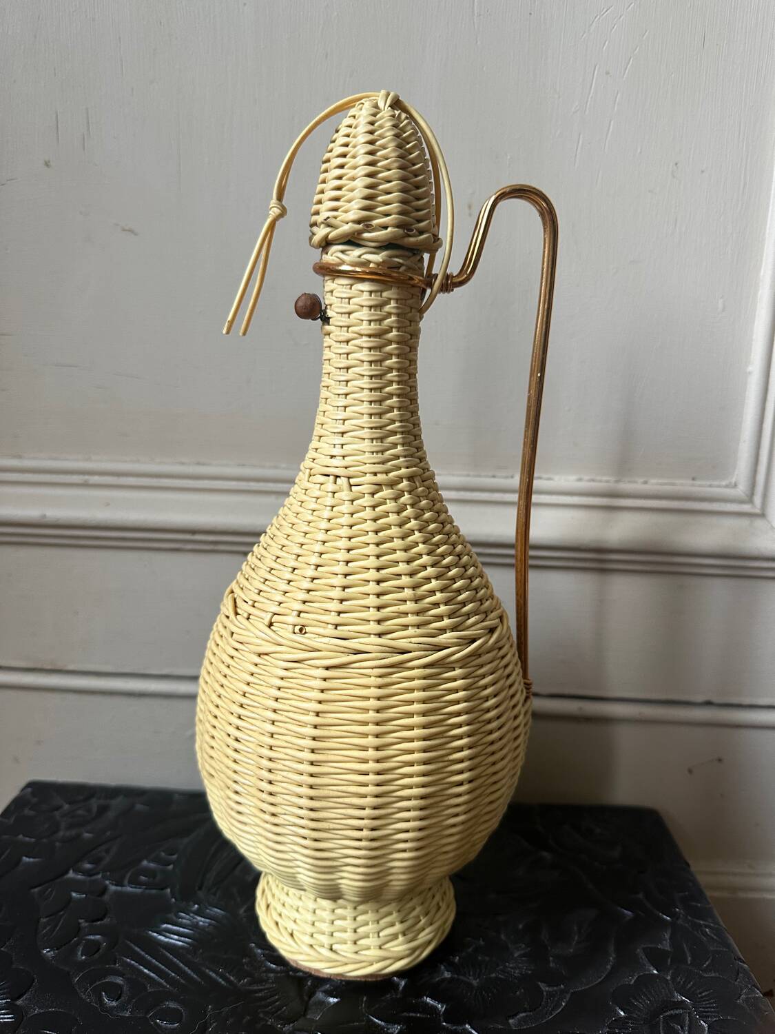 Scoubidou bottle from the 60s