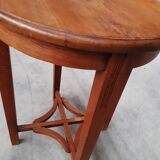 Round table