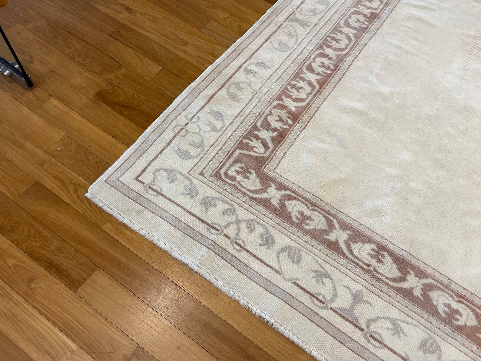 Traditional Turkish Wool Oriental Rug