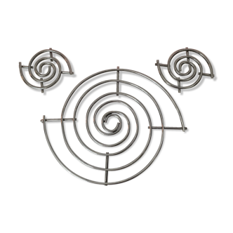 Set of 3 stainless steel pieces, trivet and 2 stainless steel bottle coasters