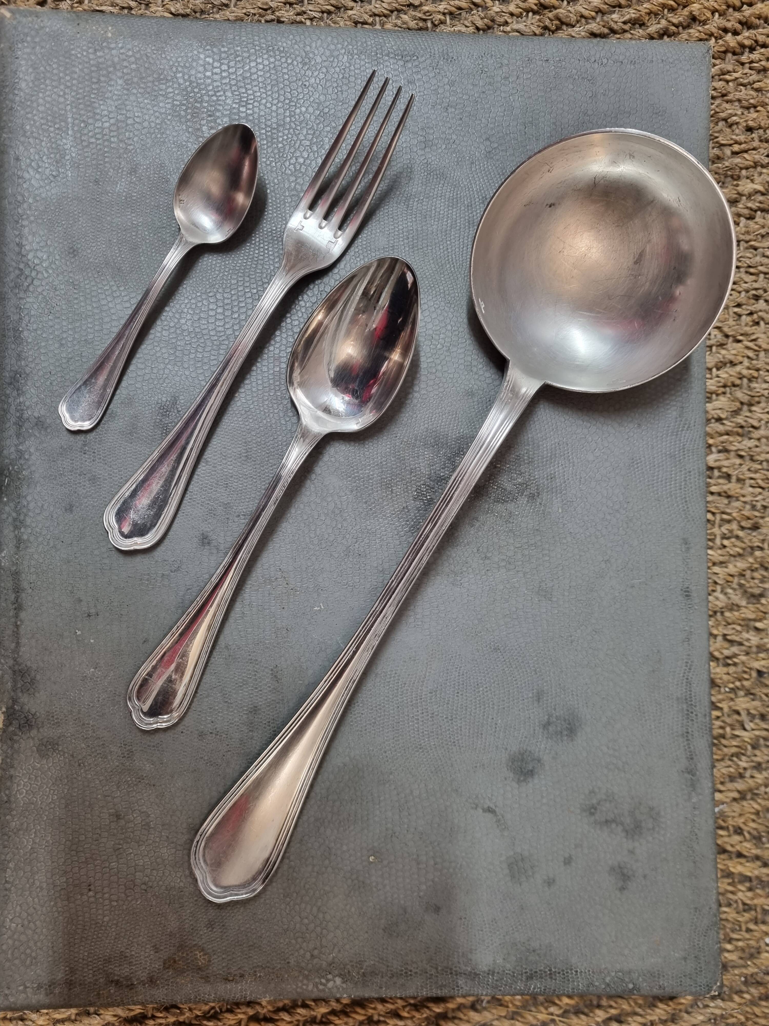 Cutlery set Christofle model Spatours silver