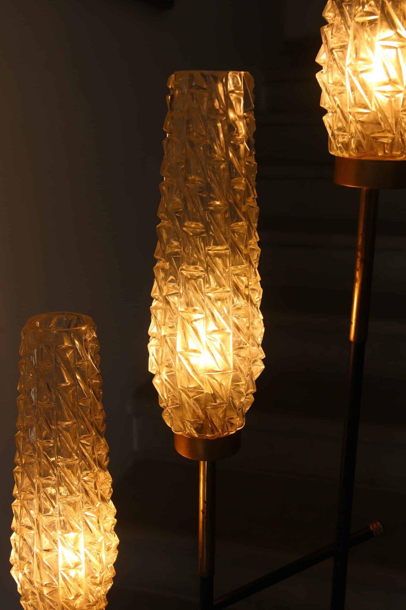 Vintage 3-light floor lamp, Arlus style, Art Deco spirit, 1950s.