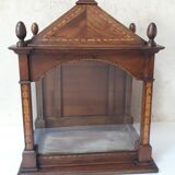 Showcase XIX ° walnut and marquetry