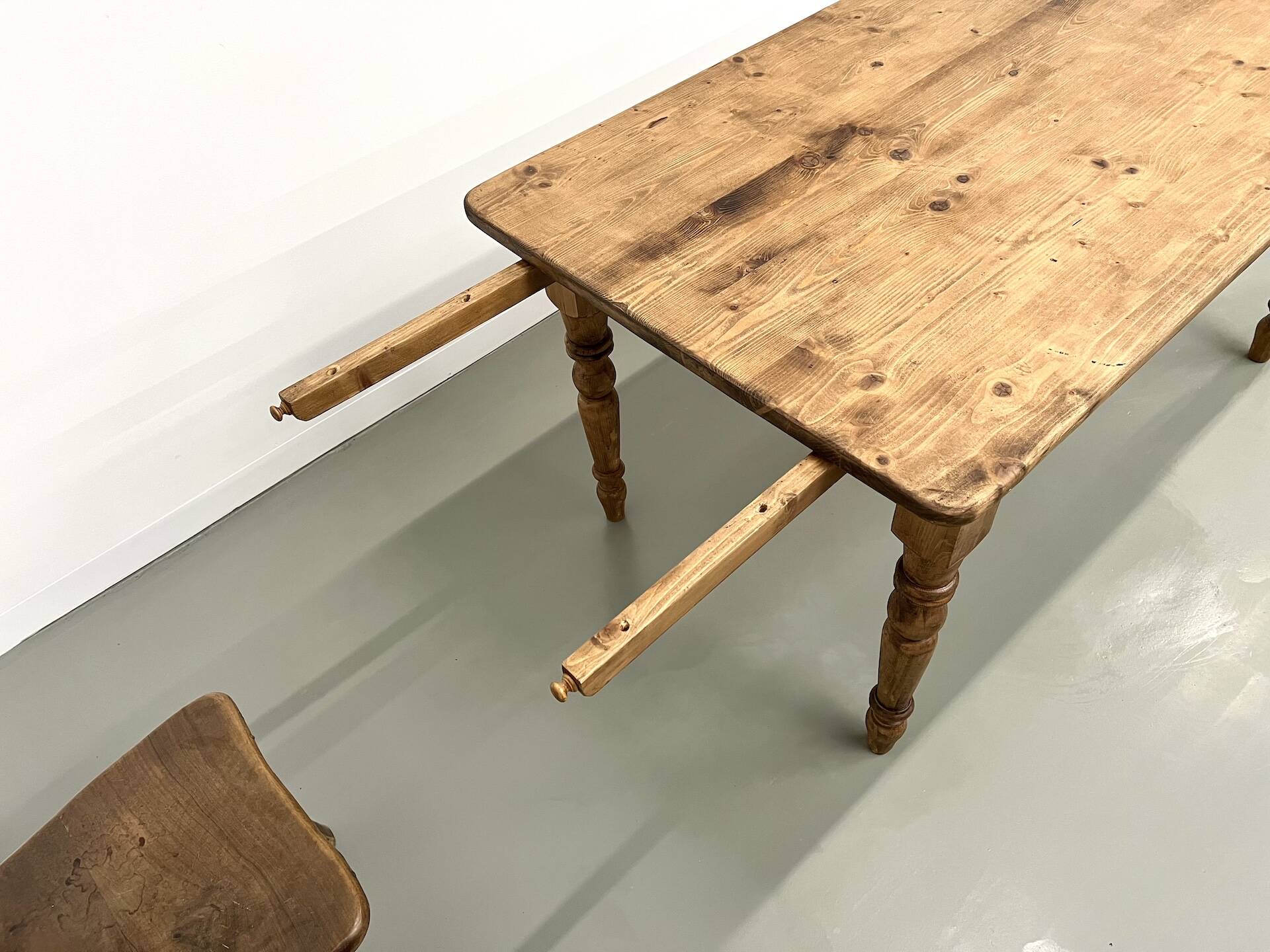 70s pine farmhouse table