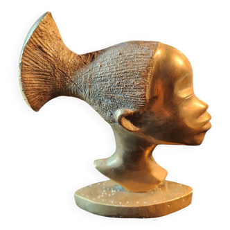 Bronze bust of an African woman