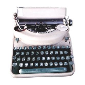 Rare remington typewriter