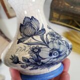 Small ceramic vase with cracked look