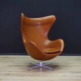 Egg Chair, design danois, années 1960, designer : Arne Jacobsen, fabricant : Fritz Hansen