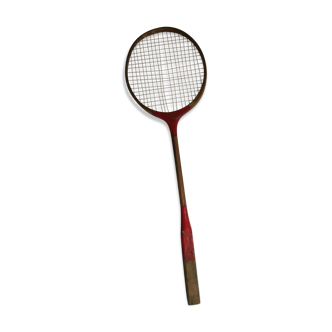 Red ribbon wooden badminton racket