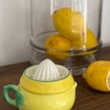 Citrus press, lemon squeezer lemon shape vintage 20s
