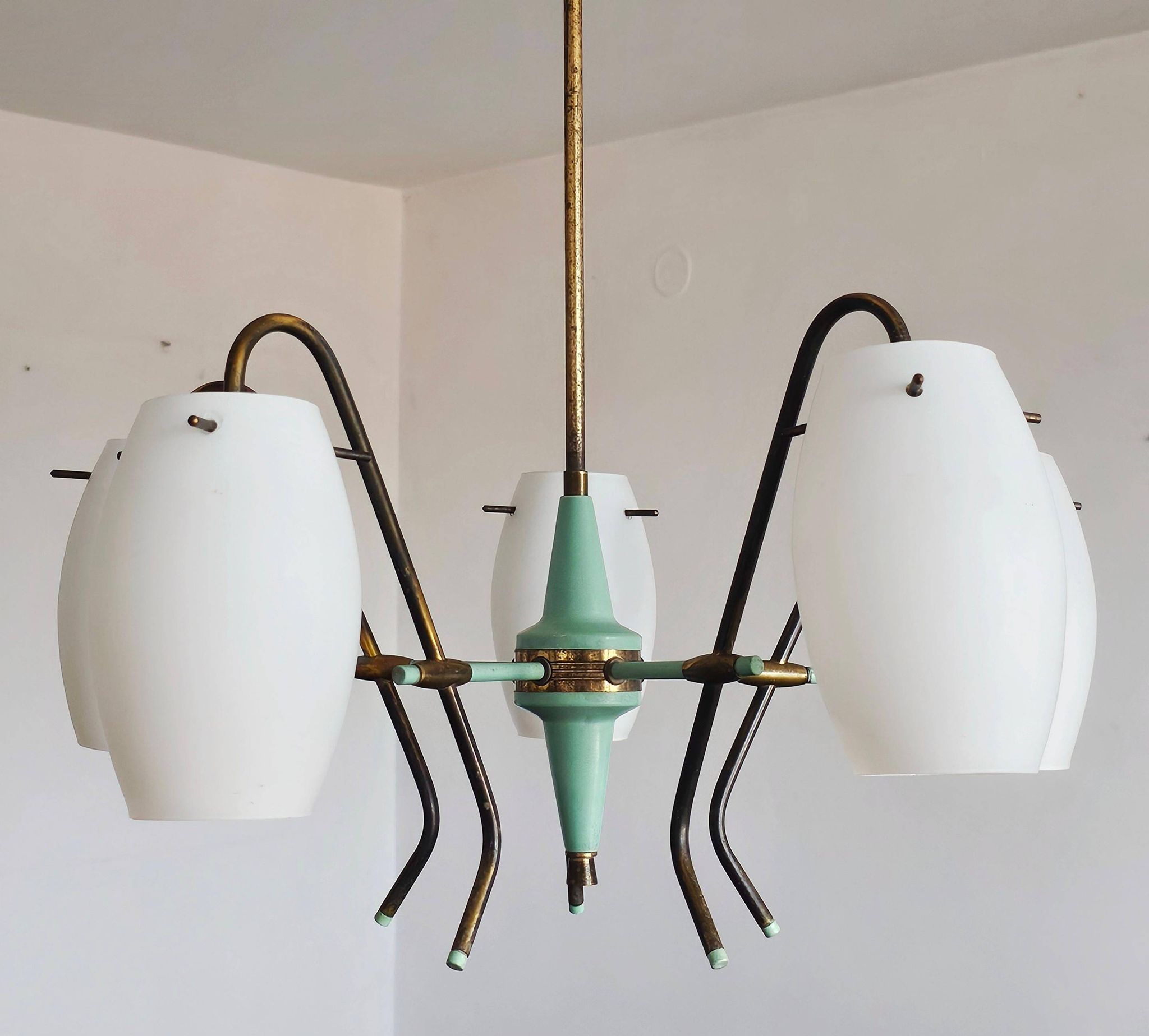 Opaline glass and brass chandelier mid-century Stilux Milano 1950s