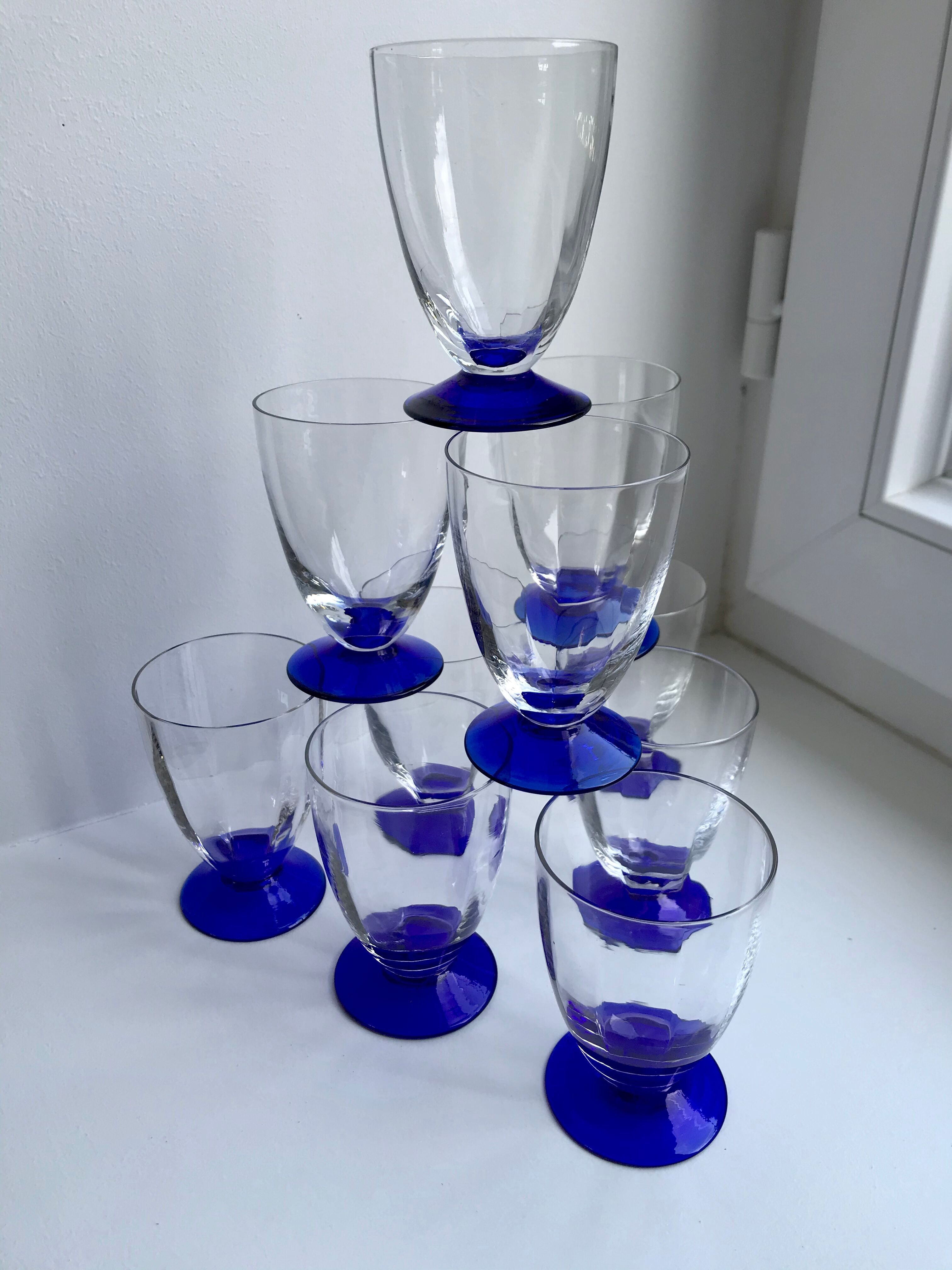 Set of 10 medium format blue foot glasses 60s-70s