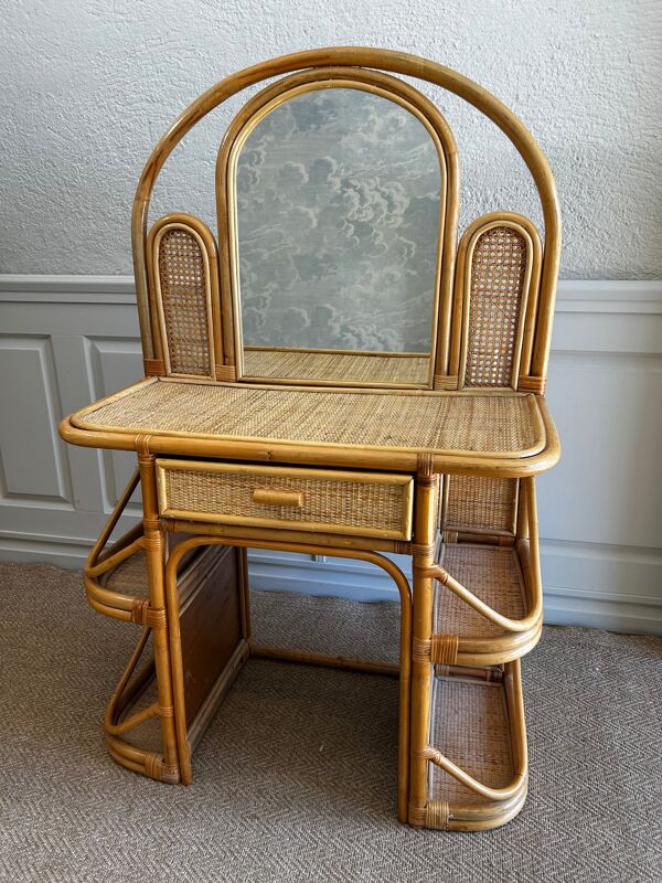 Coiffeuse en bambou et rotin avec tiroir et miroir, années 1970, style moderne du milieu du siècle.