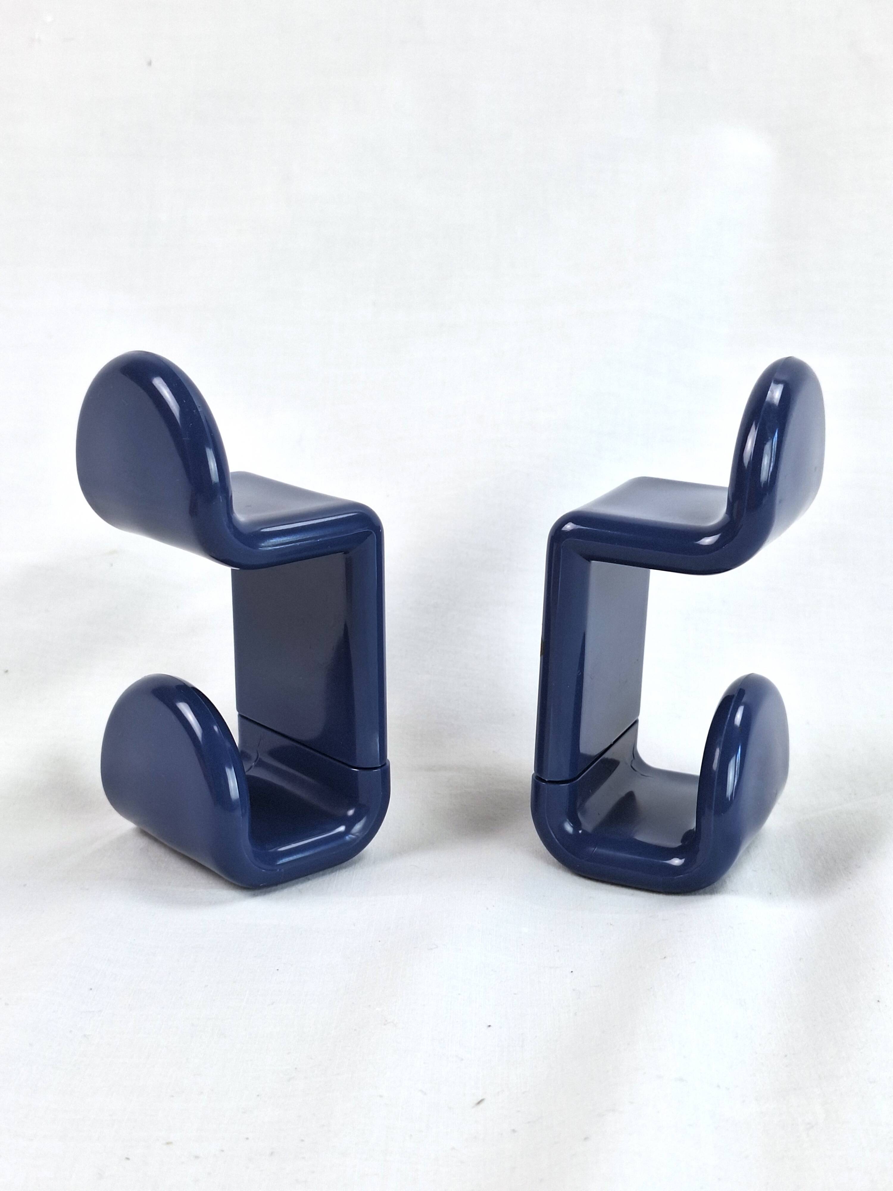 Pair of Gedy 1970s hooks in vintage space age ABS
