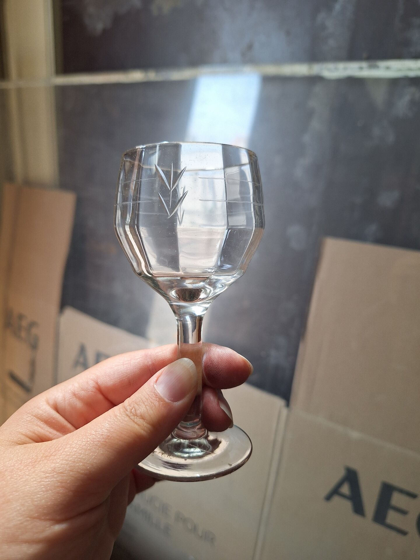 Set of 8 vintage bistro drop aperitif glasses.