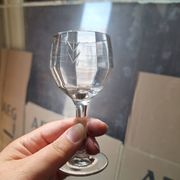 Set of 8 vintage bistro drop aperitif glasses.