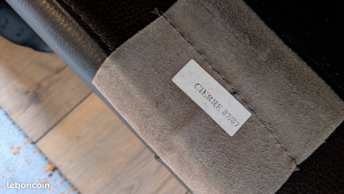 3-seater sofa Cierre Imbottiti – High-quality leather – Very good condition