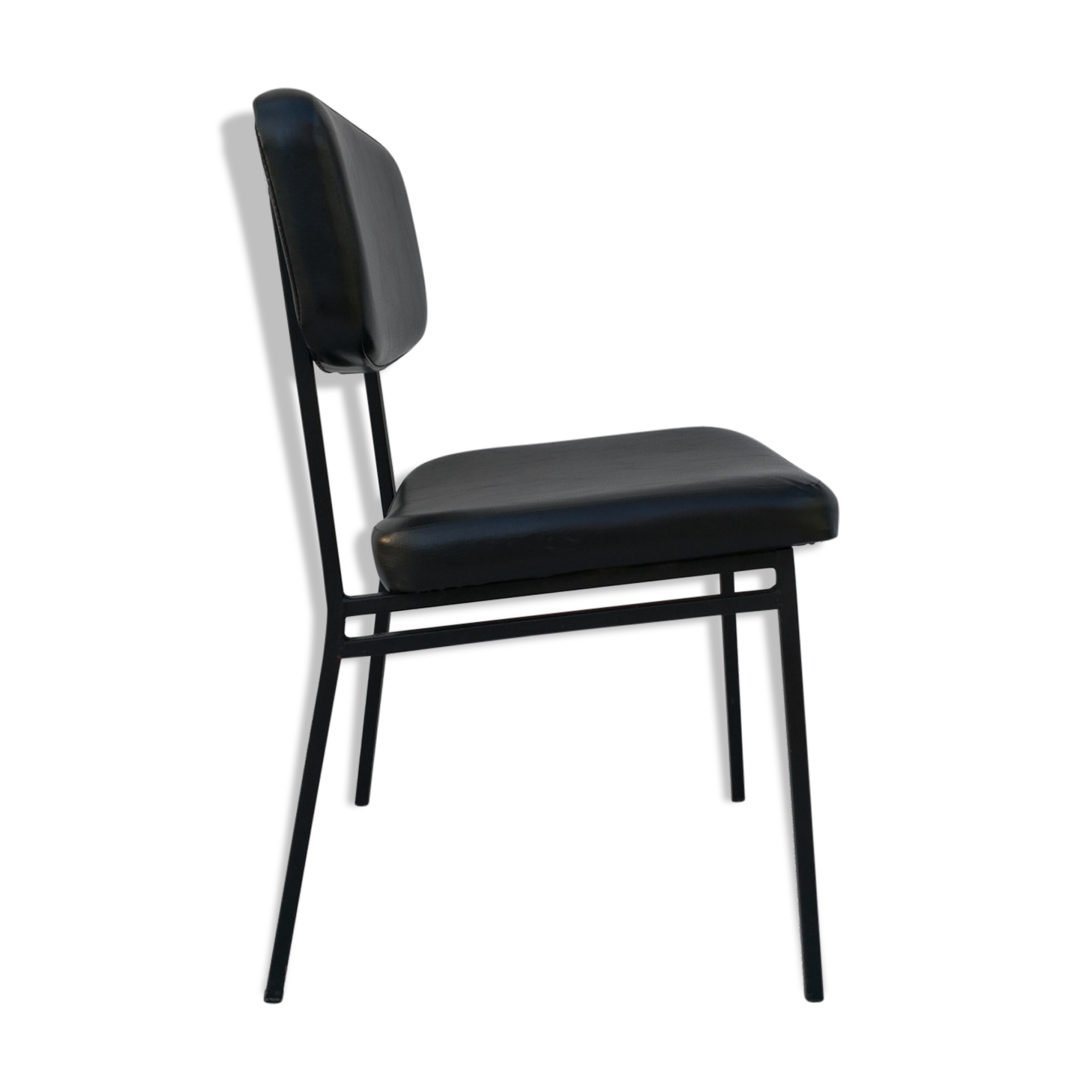 Black chair 50's