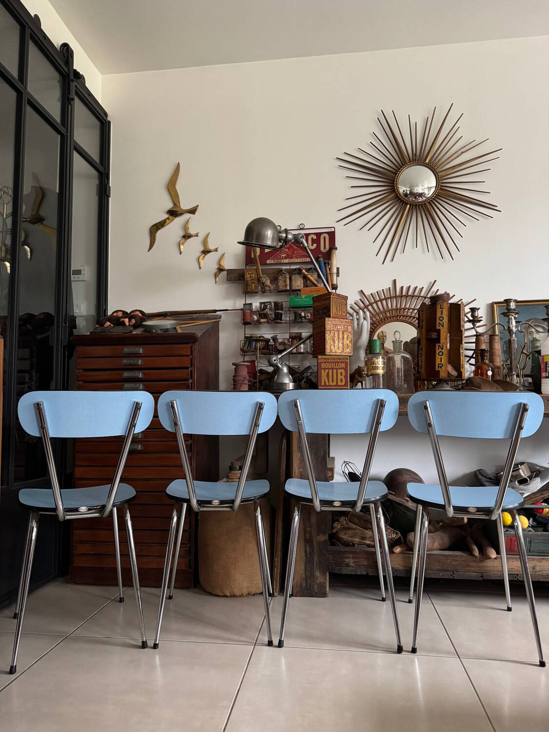 Série de 4 chaises Formica bleues vintage