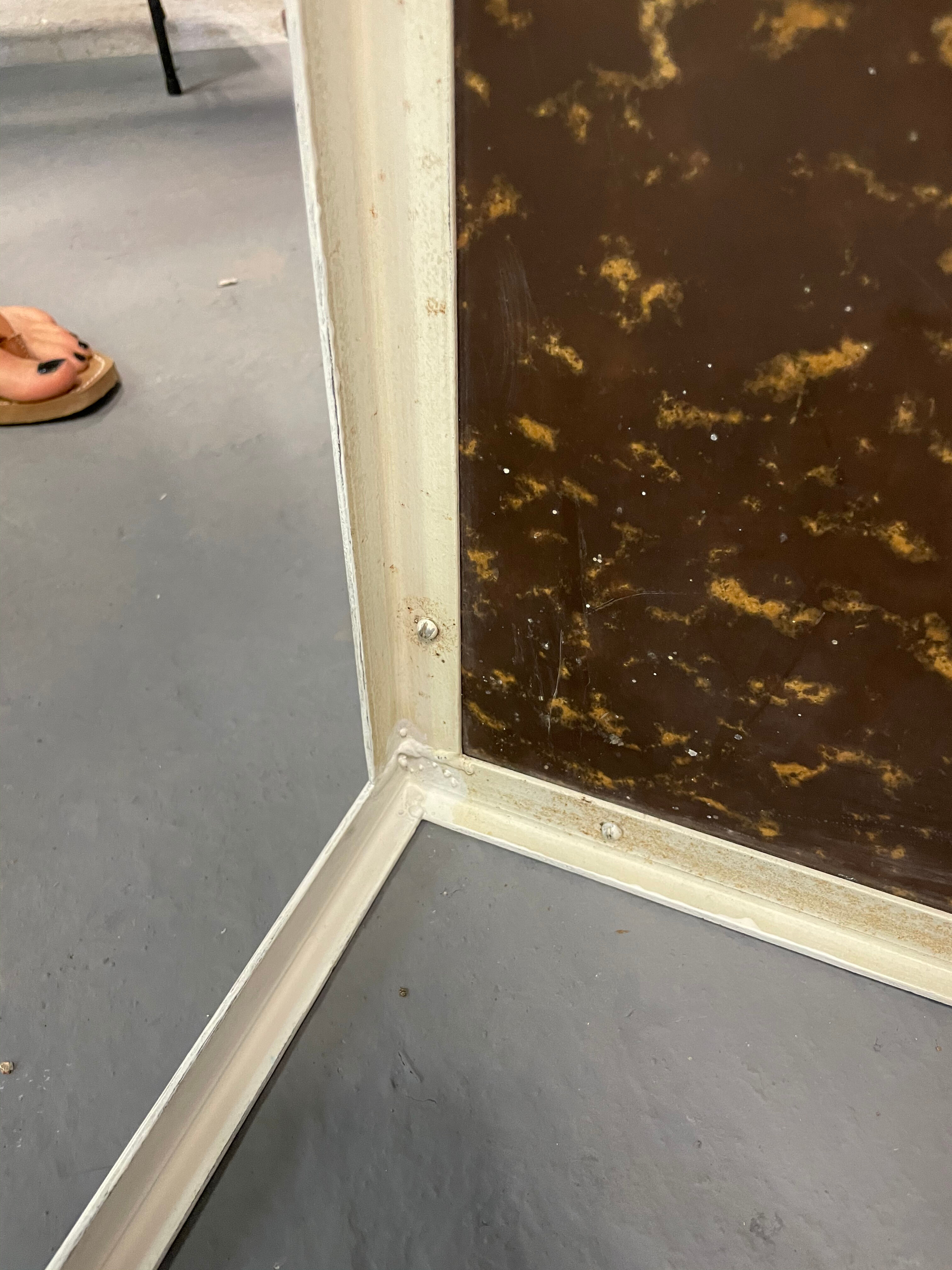 Modèle "T angle" coffee table by Florence Knoll Basset