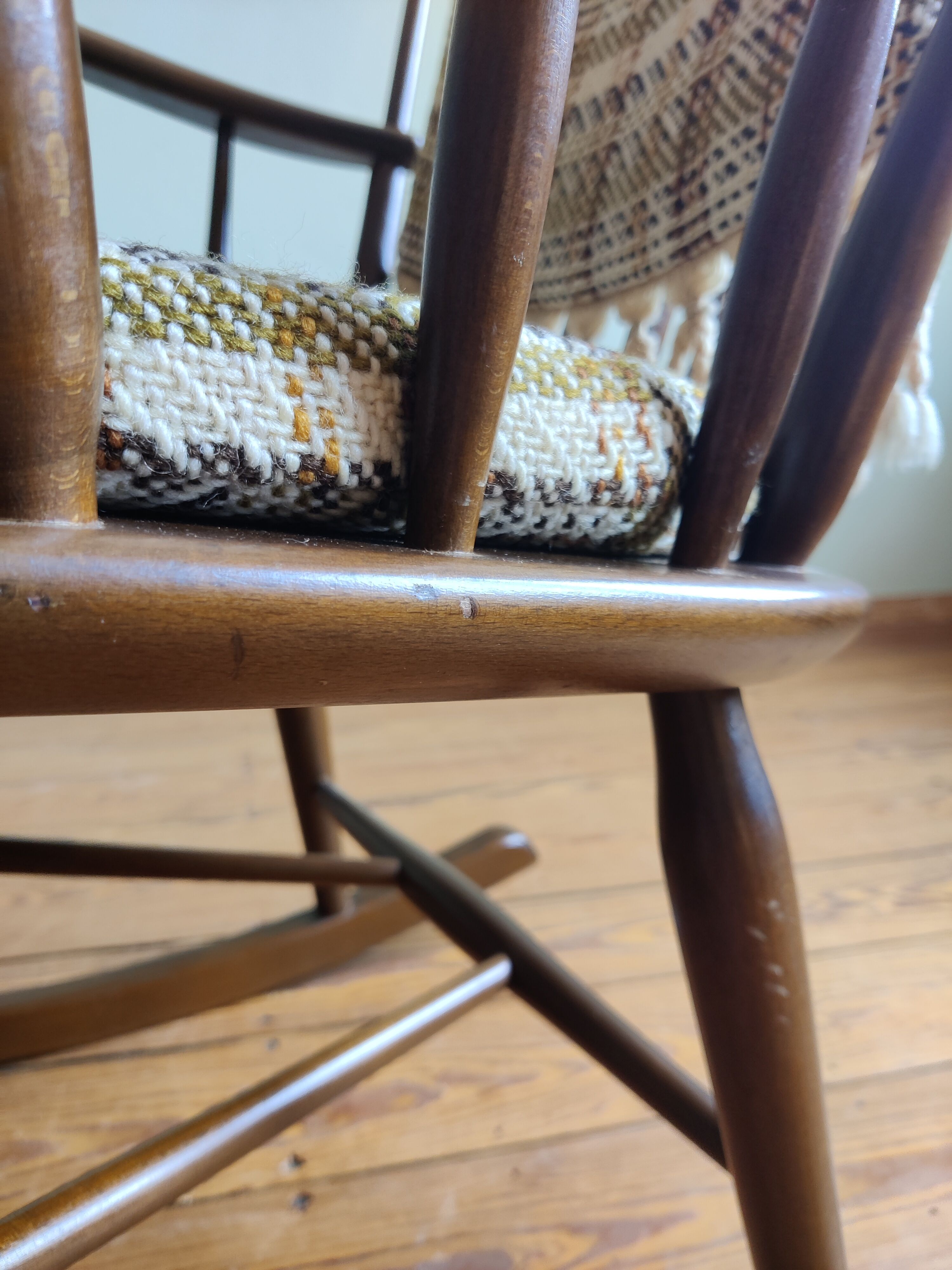 Chaise berçante par Børge Mogensen