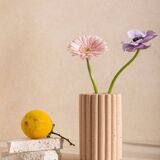 Gabriel vase in beige concrete
