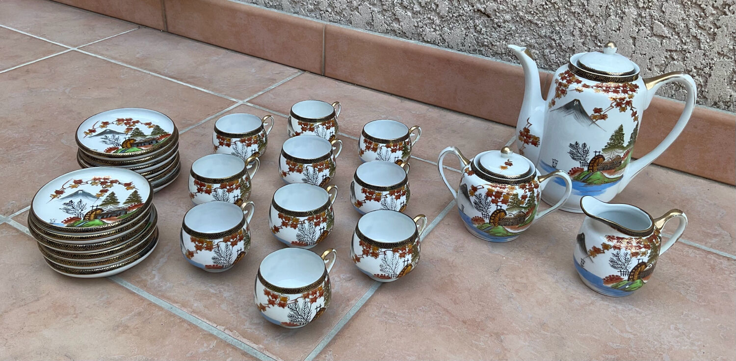 Hayasi Kutani tea set