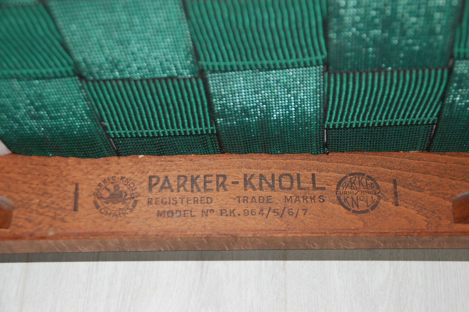 Fauteuil velours Parker Knoll chairs des années 60