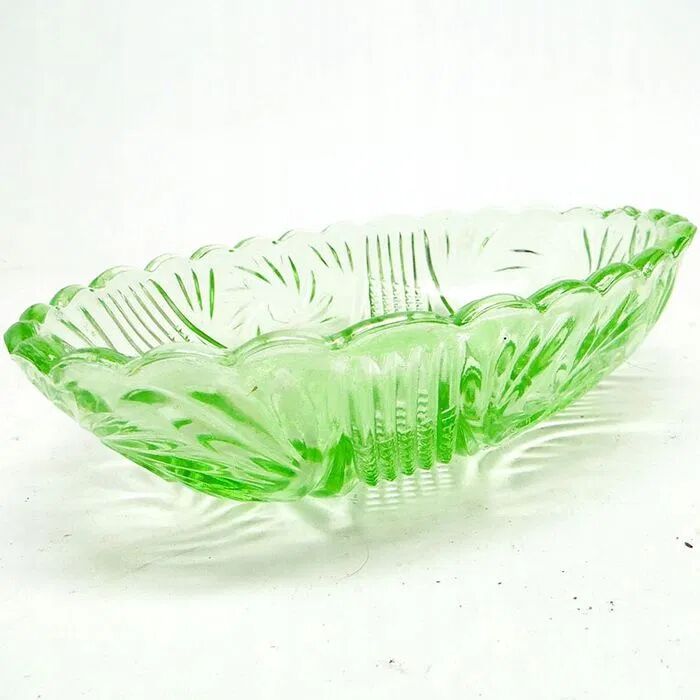 I3t green hydrangea plate art deco