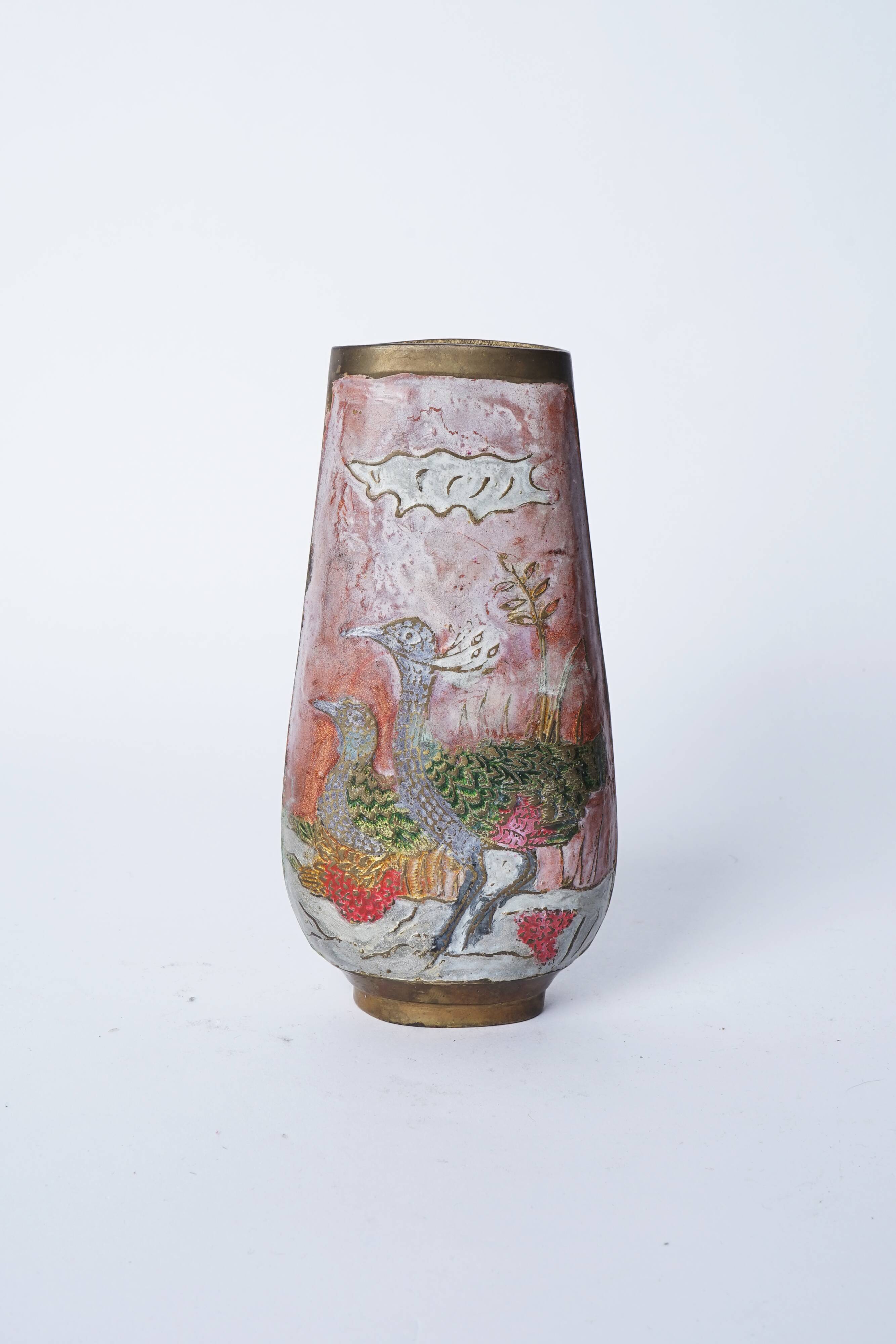 Indian vase engraved with birds