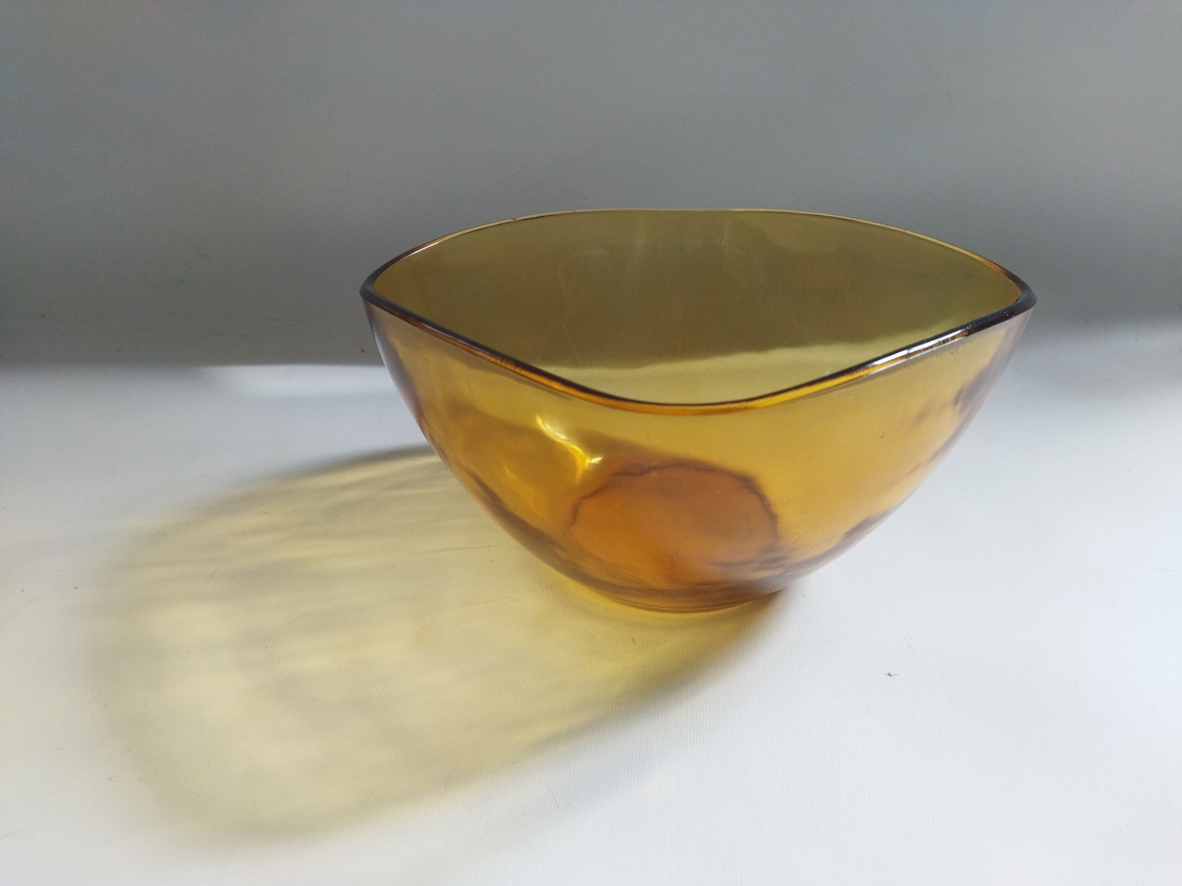 Vereco amber salad bowl