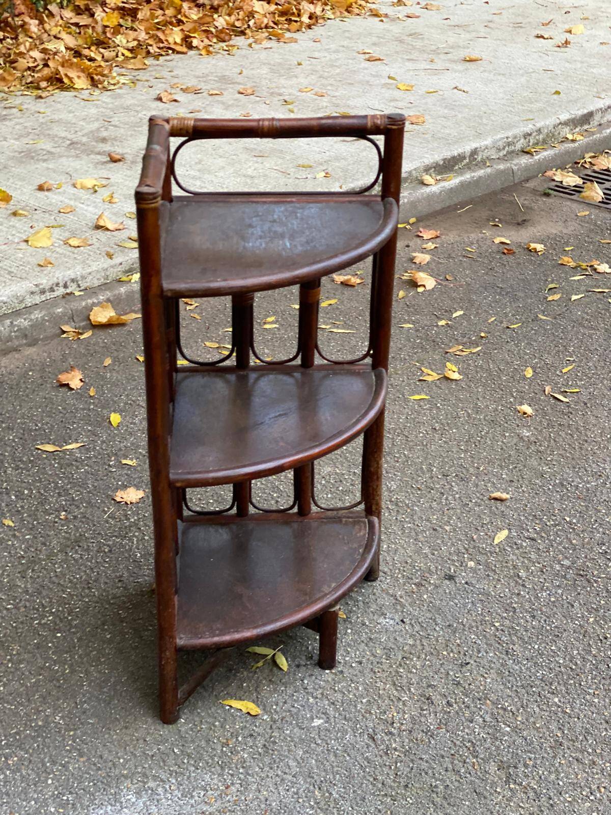 Étagère d'angle vintage rotin et osier 3 niveaux