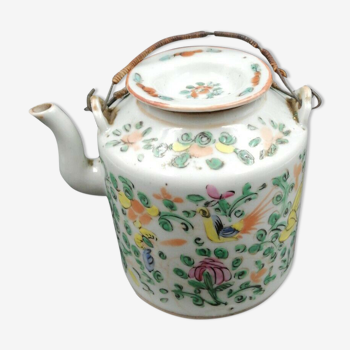 19th-century canton porcelain teapot