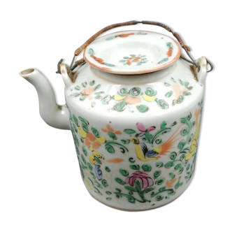 19th-century canton porcelain teapot