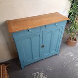 Buffet parisien bleu