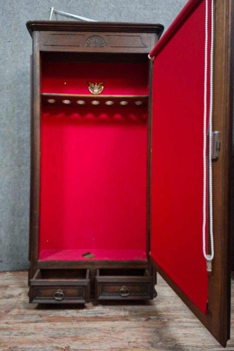 Wooden display cabinet with stained finish – red upholstered interior – 20th century