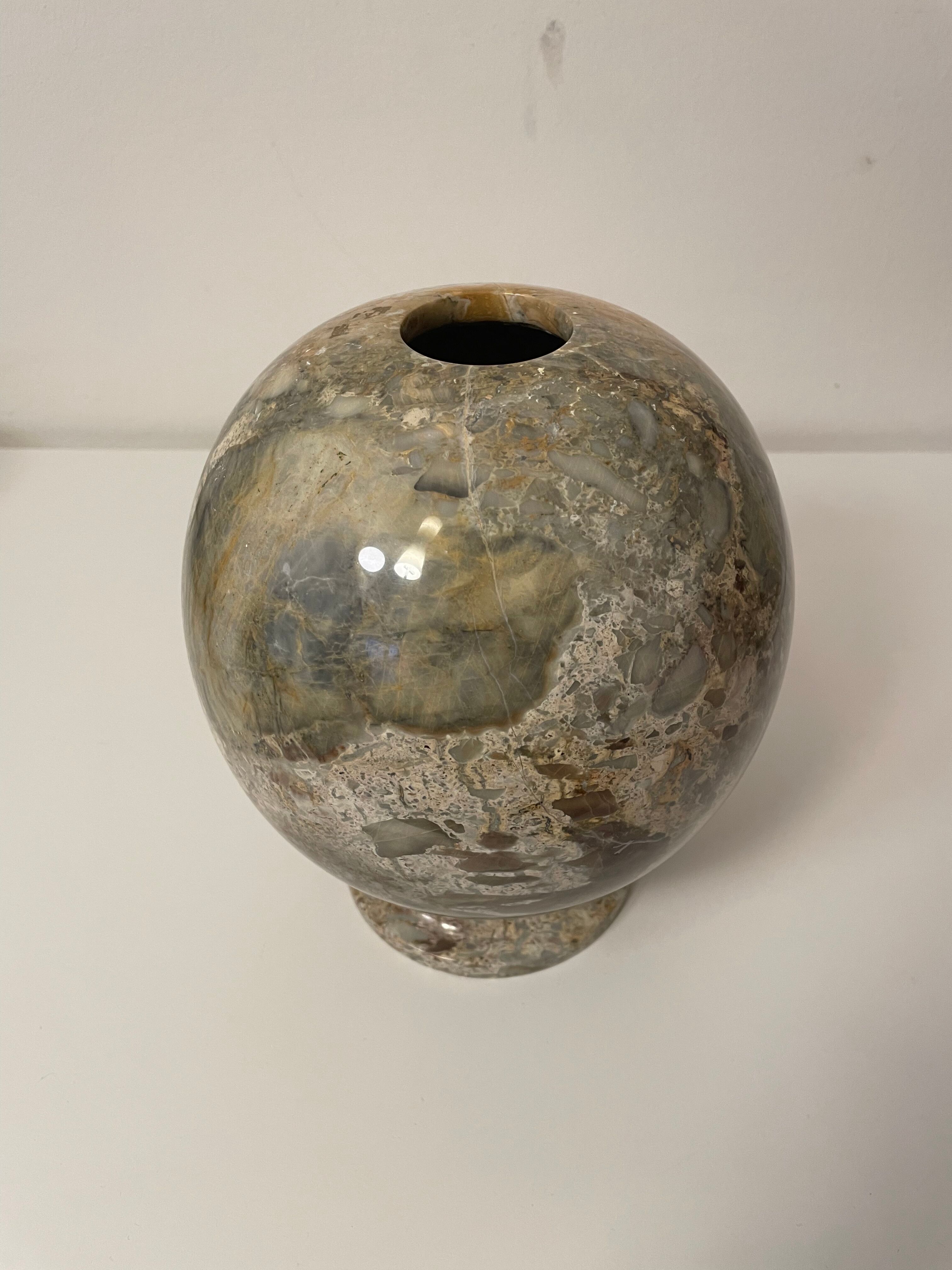 Marble ball vase