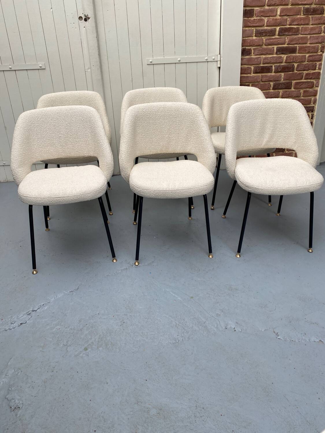 Set of 6 conference chairs