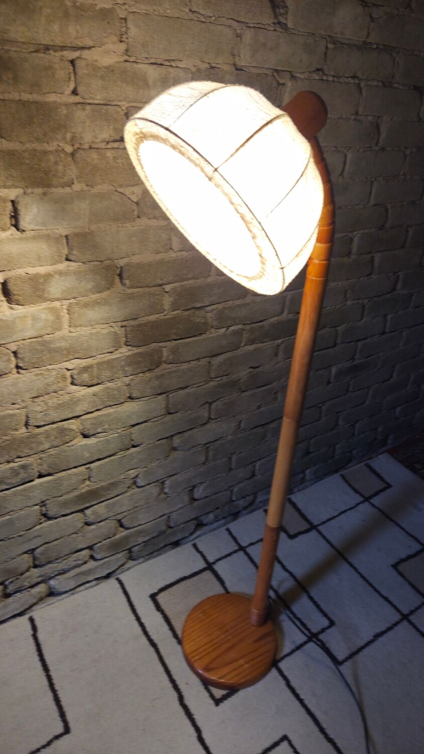 Danish pine floor lamp 1970