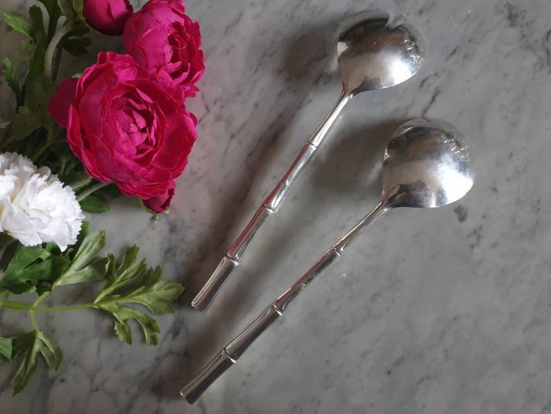 Bamboo service covers covered with antique silver metal salad italy