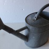 Zinc watering can