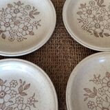 9 dessert plates