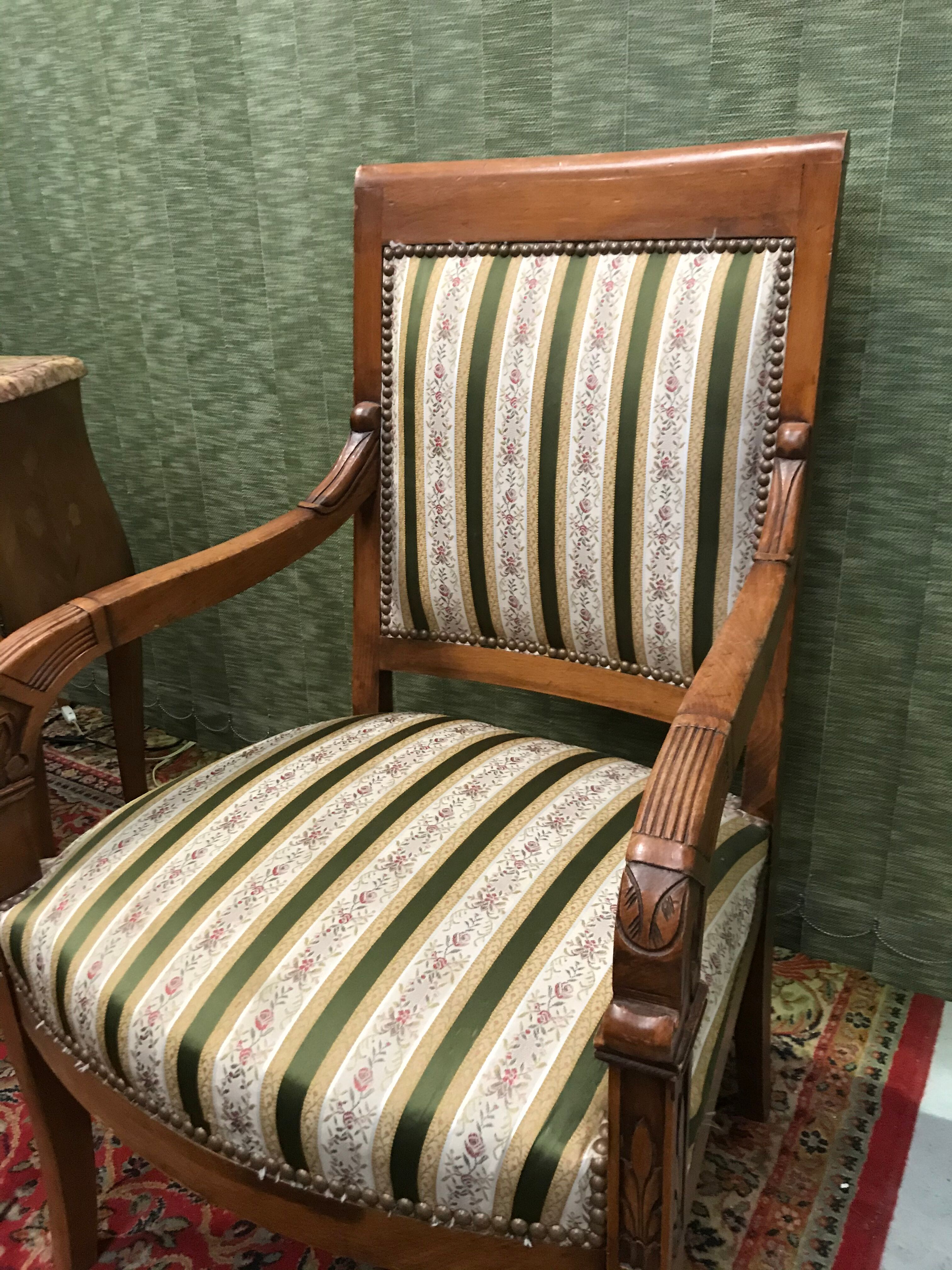 Old office shepherdess chair