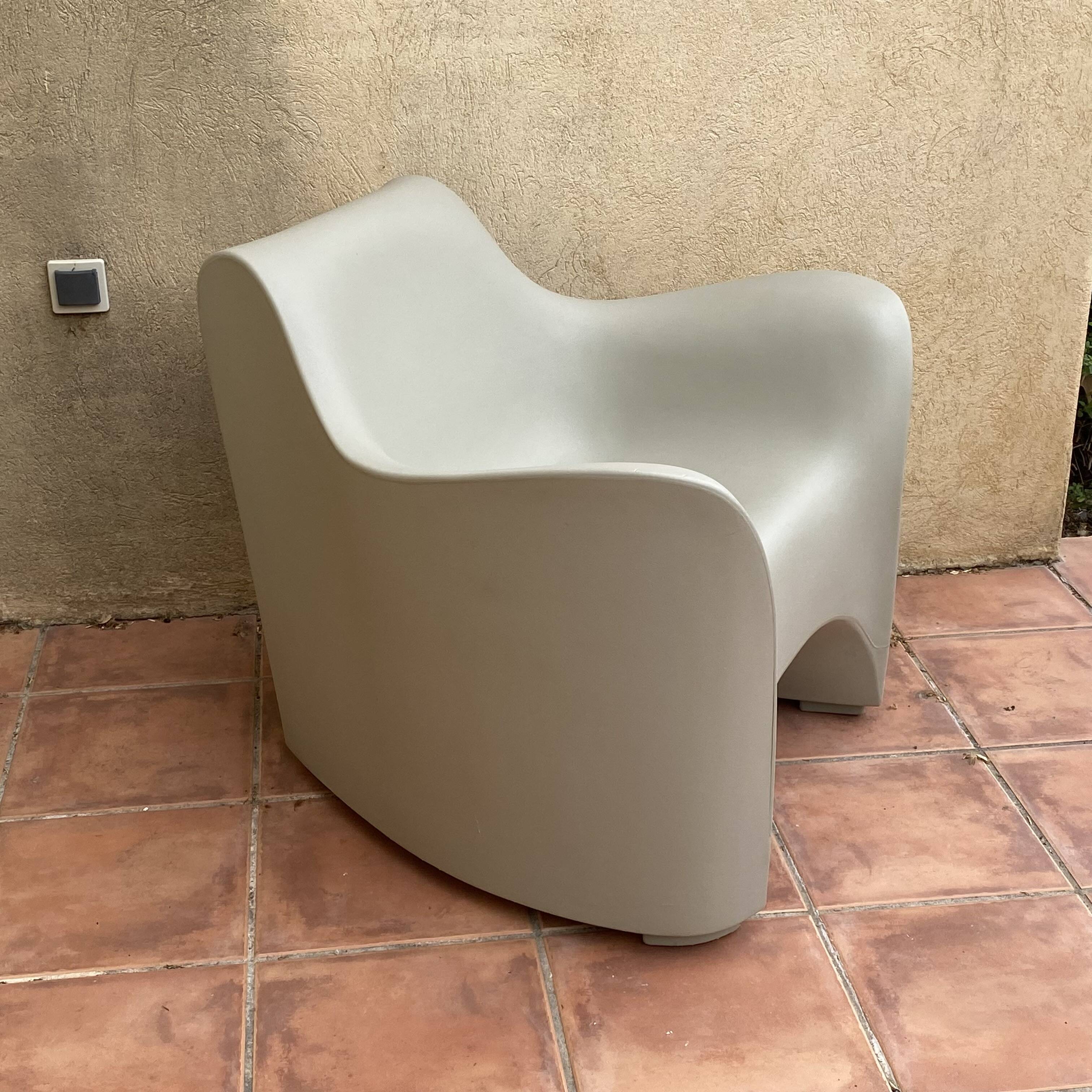 Tokyo pop armchair by tokujin yoshioka.